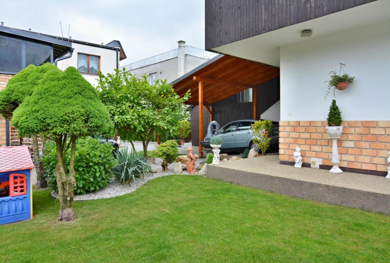 Apartmany Karlovy Vary Exterior photo