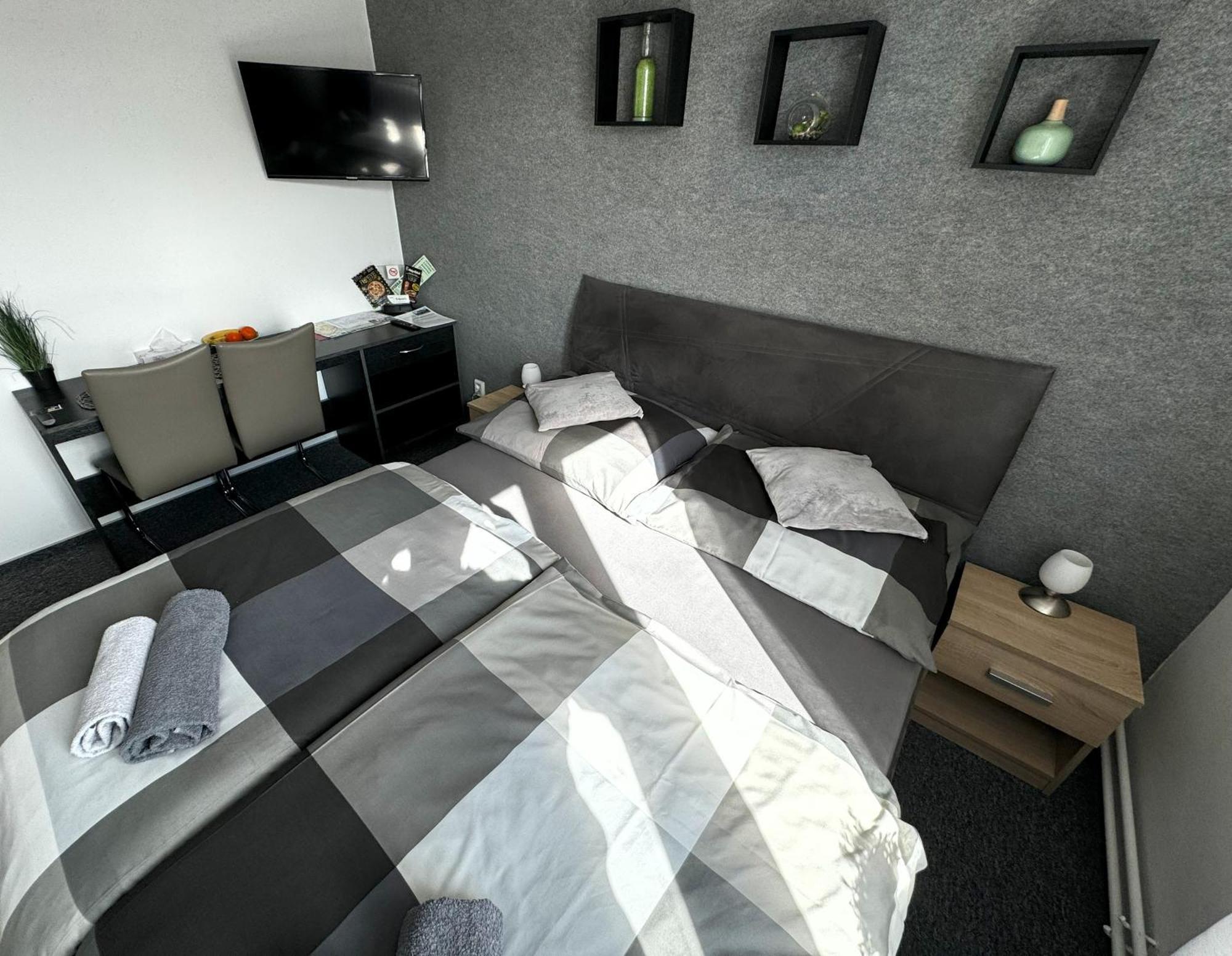 Apartmany Karlovy Vary Exterior photo