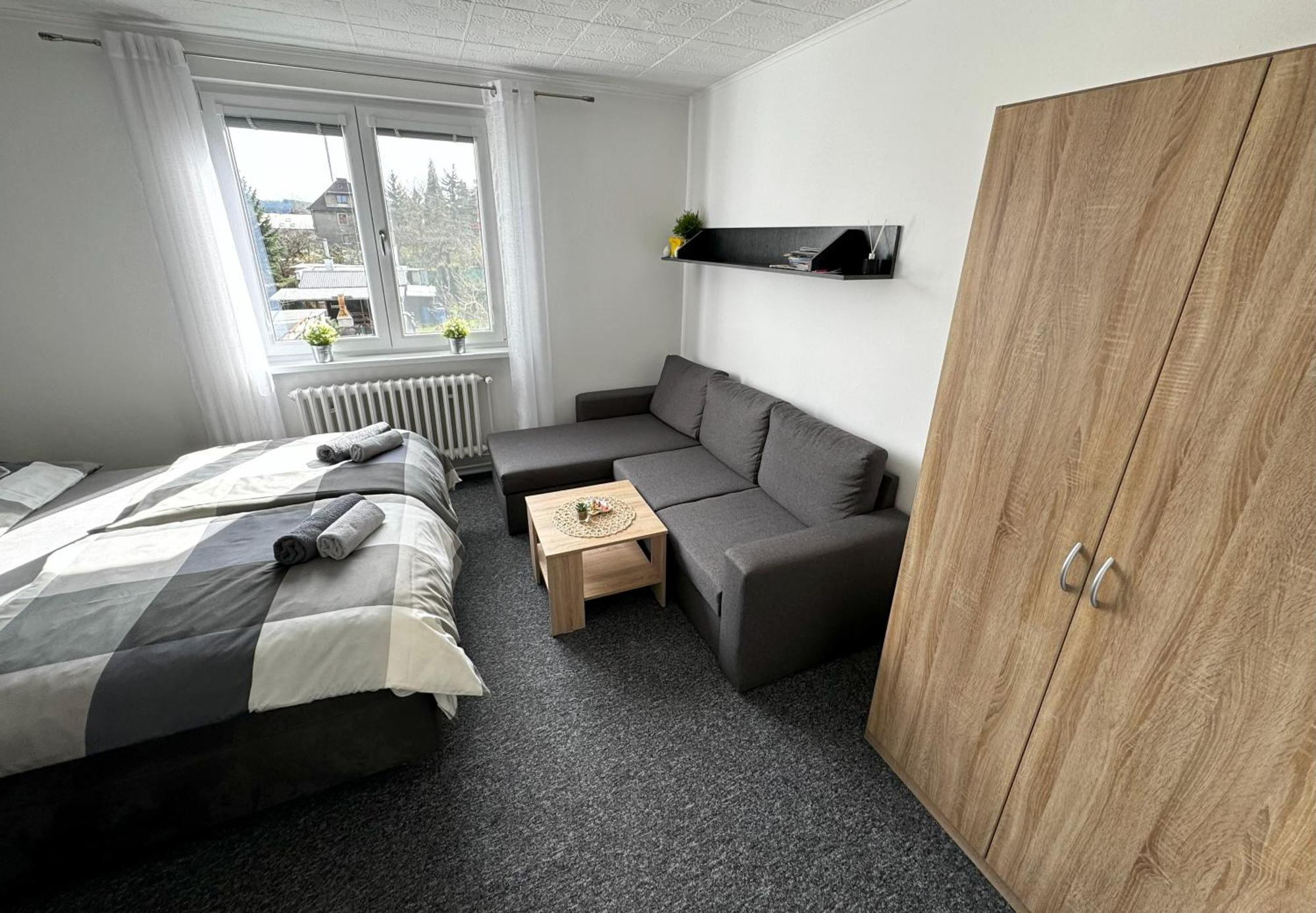 Apartmany Karlovy Vary Exterior photo